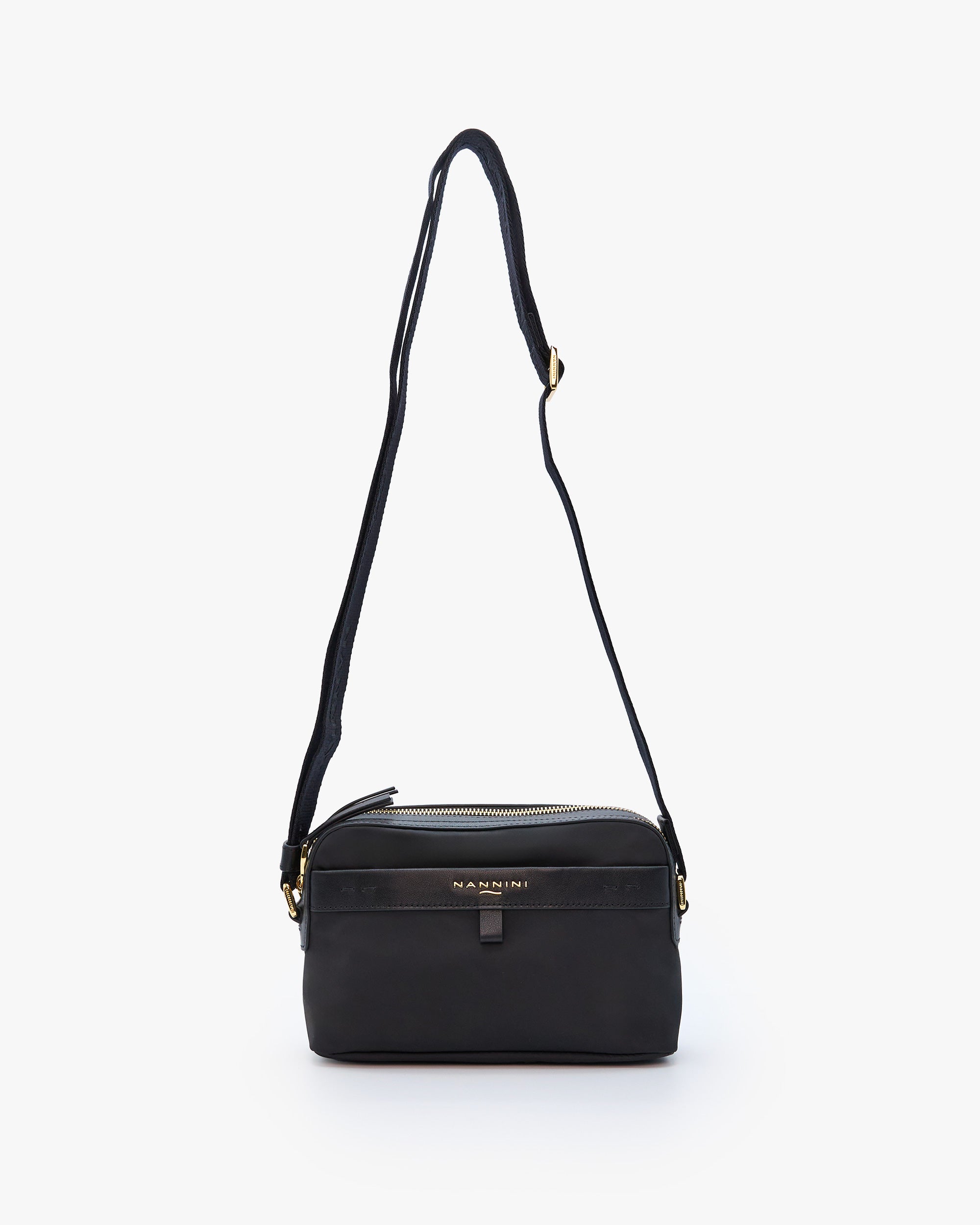 NANNINI pochette pelle martellata con patta nera piccola