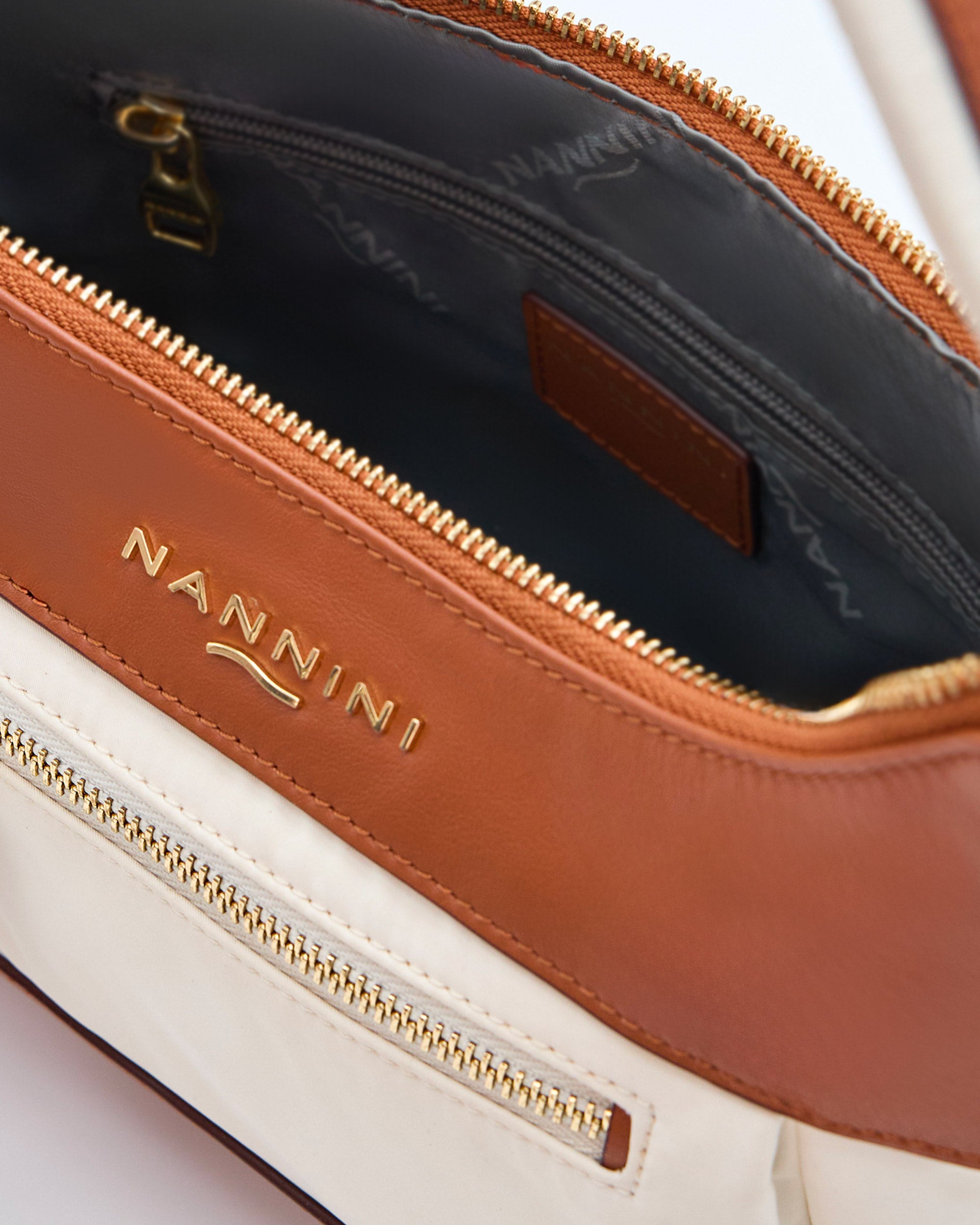NANNINI borsa pelle liscia tracolla marrone piccola casual
